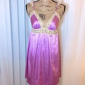Vintage Victoria’s Secret Lavender Satin & Ivory Lace Slip Dress Medium